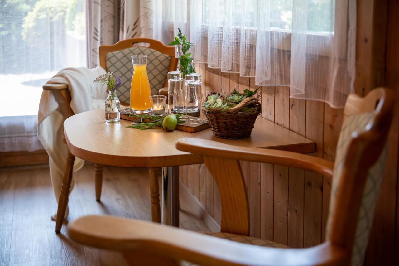 Salzano Basic Rooms Интерлакен Екстериор снимка