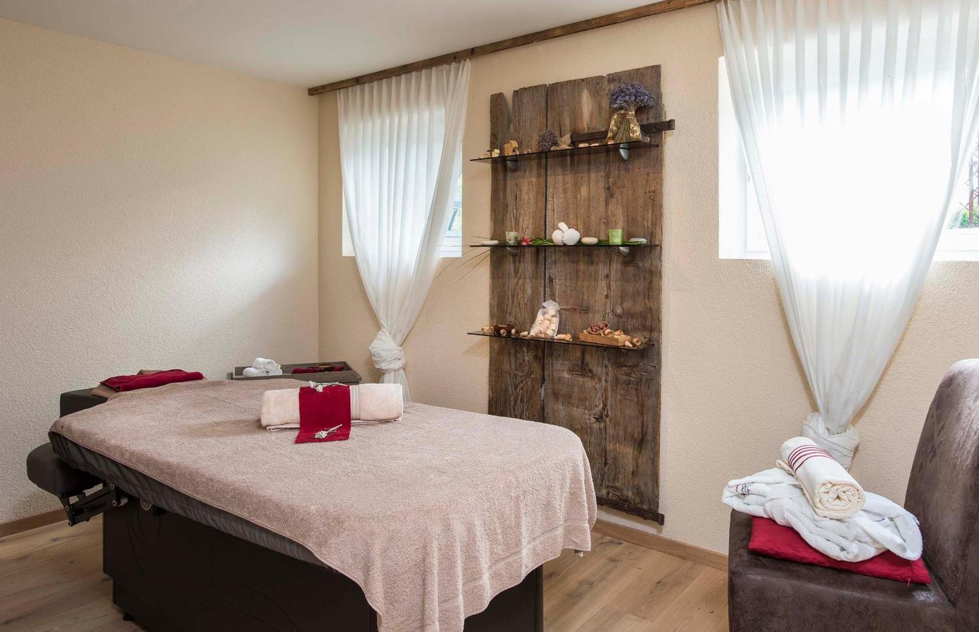 Salzano Basic Rooms Интерлакен Екстериор снимка
