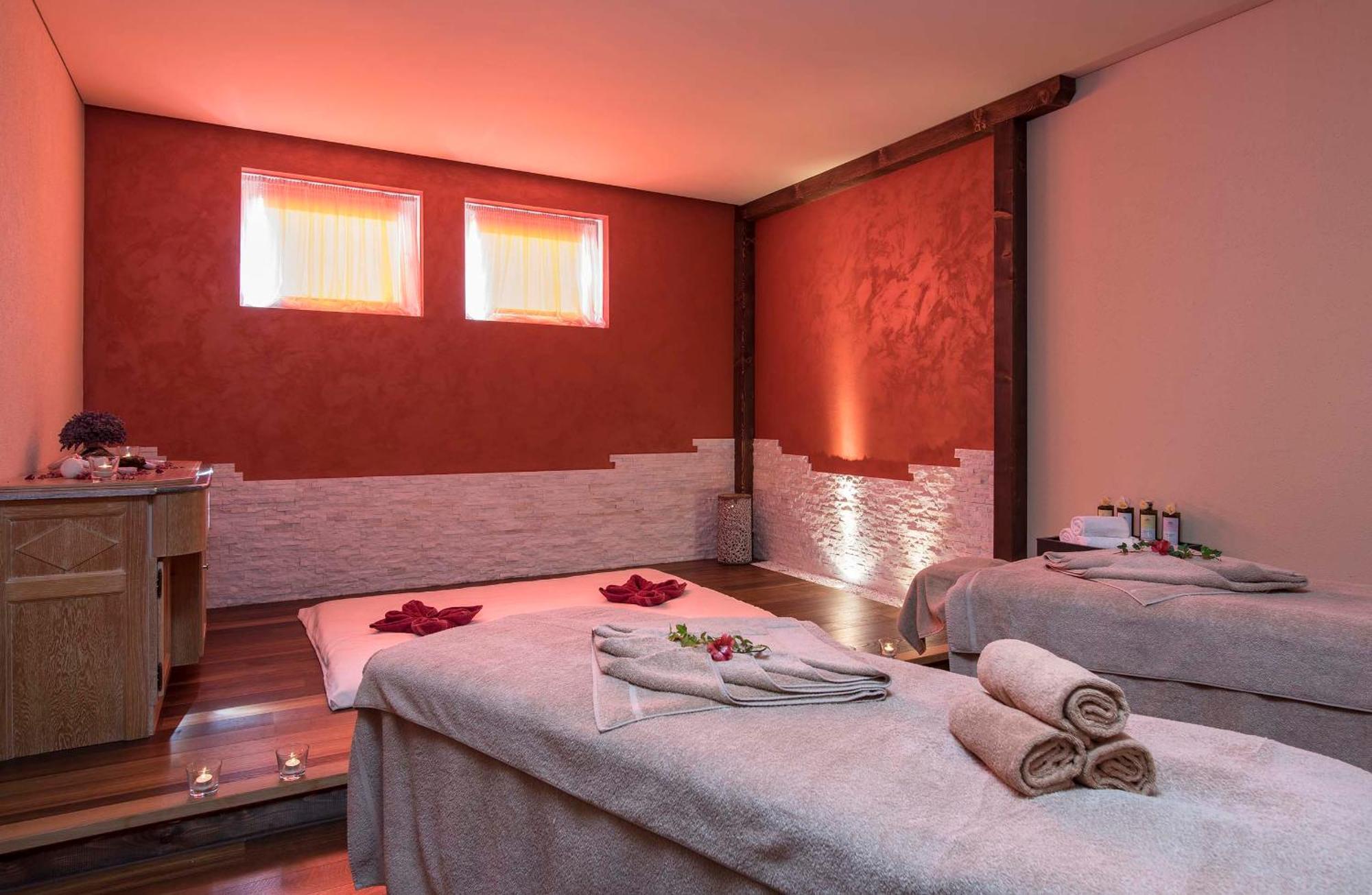 Salzano Basic Rooms Интерлакен Екстериор снимка