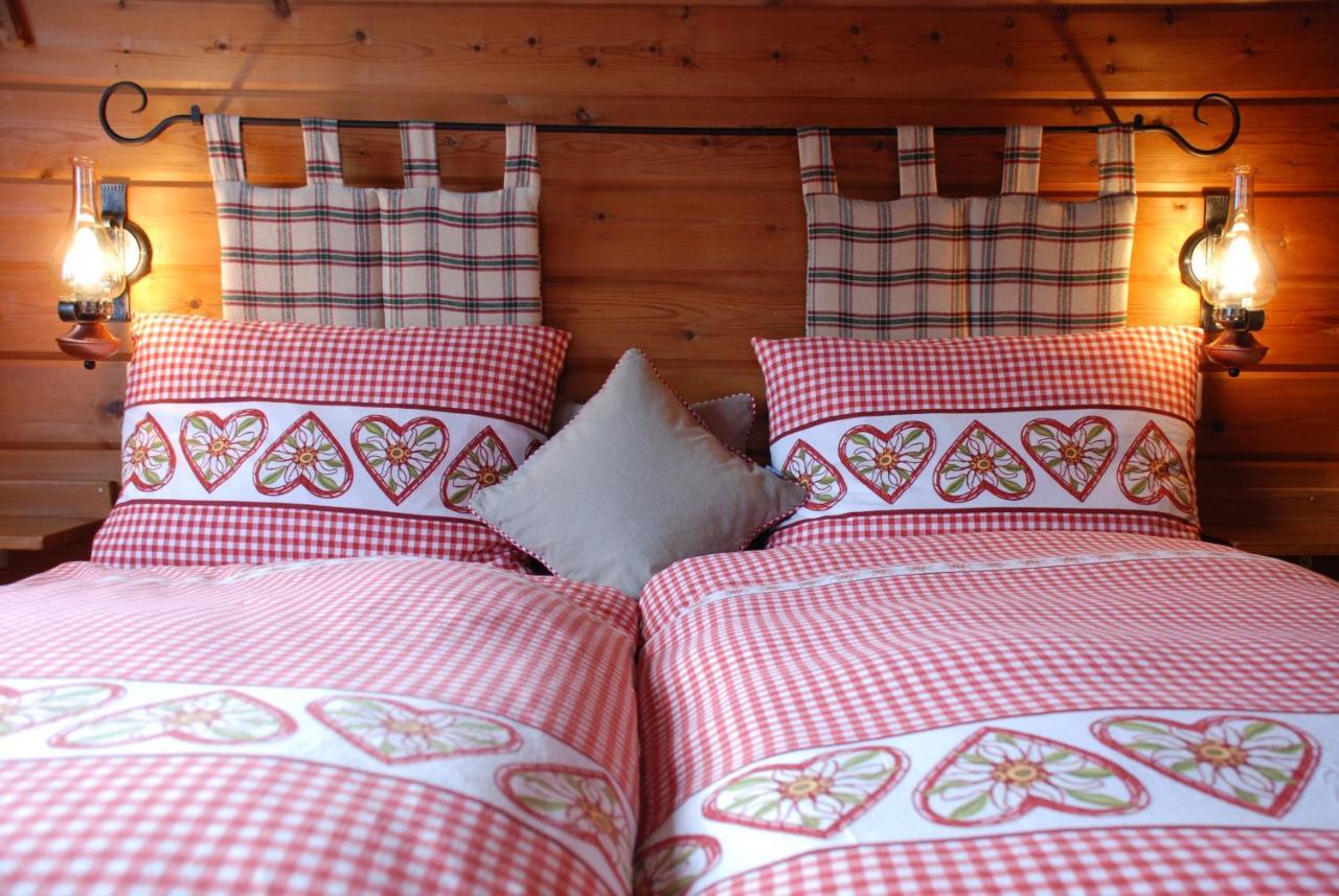 Salzano Basic Rooms Интерлакен Екстериор снимка